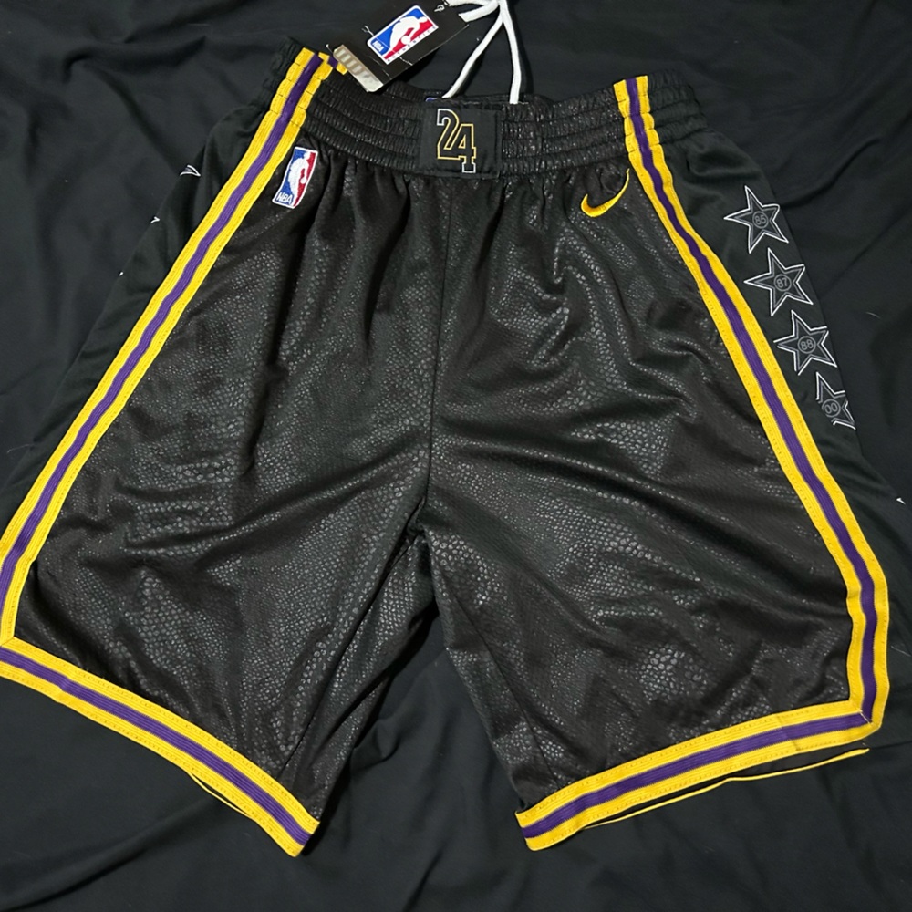Los Angeles Lakers shorts